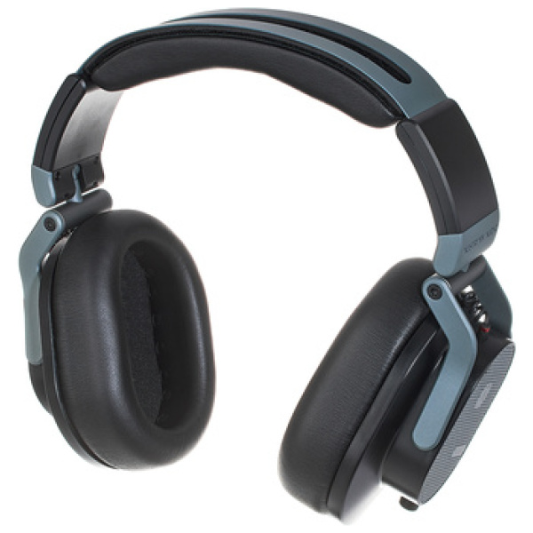Austrian Audio Hi-X65