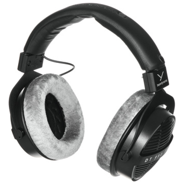 beyerdynamic DT 990 PRO X